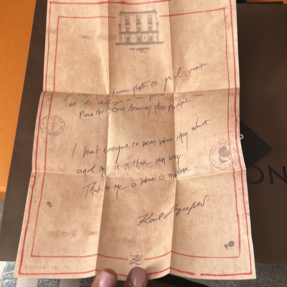 NWT KARL LAGERFELD PARISKosette Shoulder Bag   BLACK w color letters - Picture 7 of 13